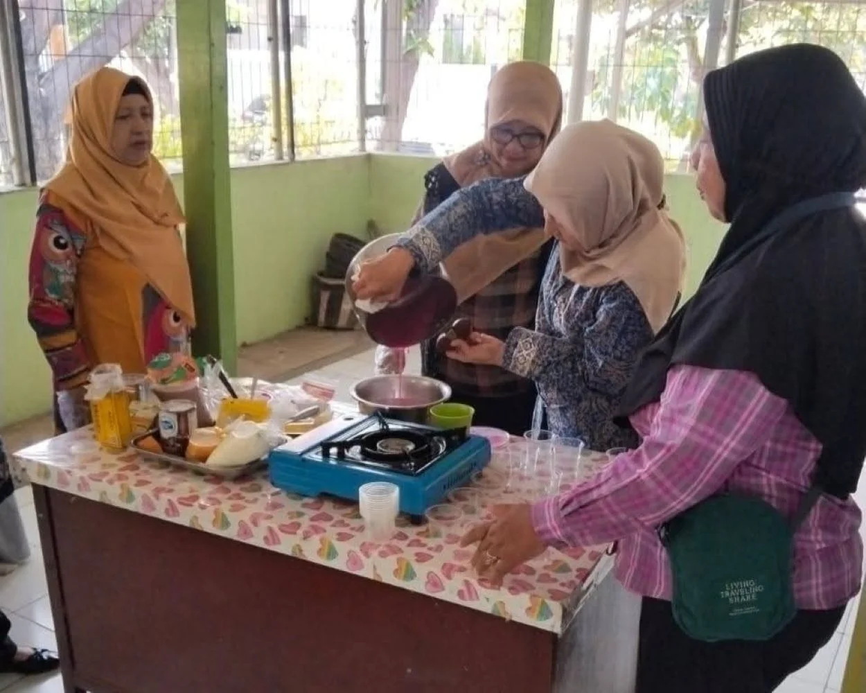 Edukasi olahan ikan dan sayur Puskesmas Sidosermo bersama Lakon Iwak foto 1